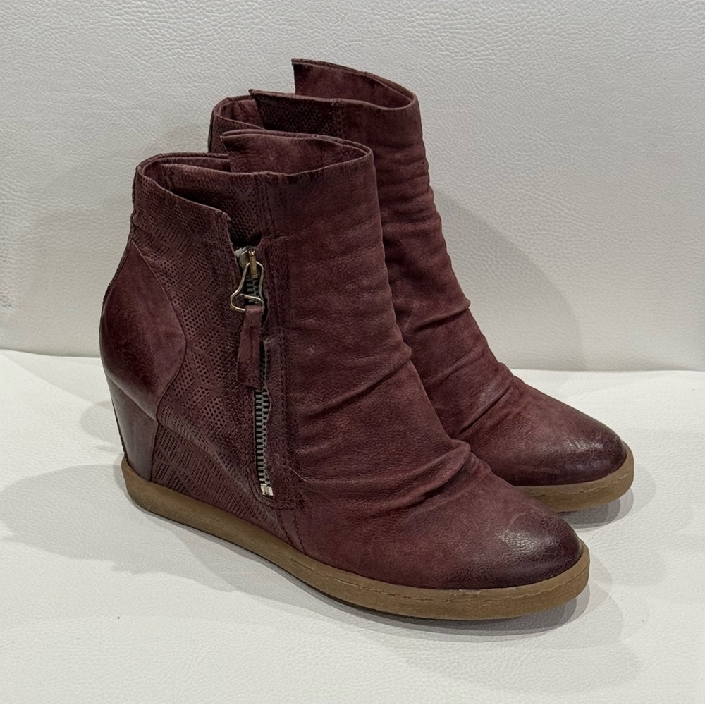 Miz Mooz Alexander Cherry Wine Red Ruched Zipper Wedge Ankle Boots Size 38
